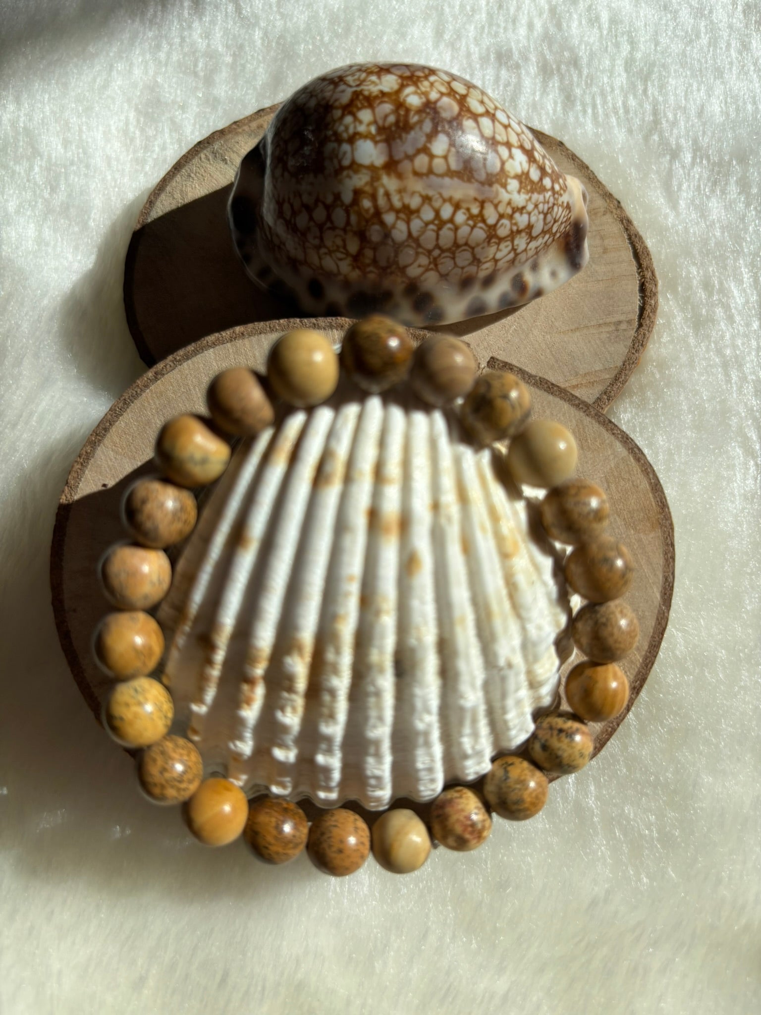 BRACELETS EN PIERRES