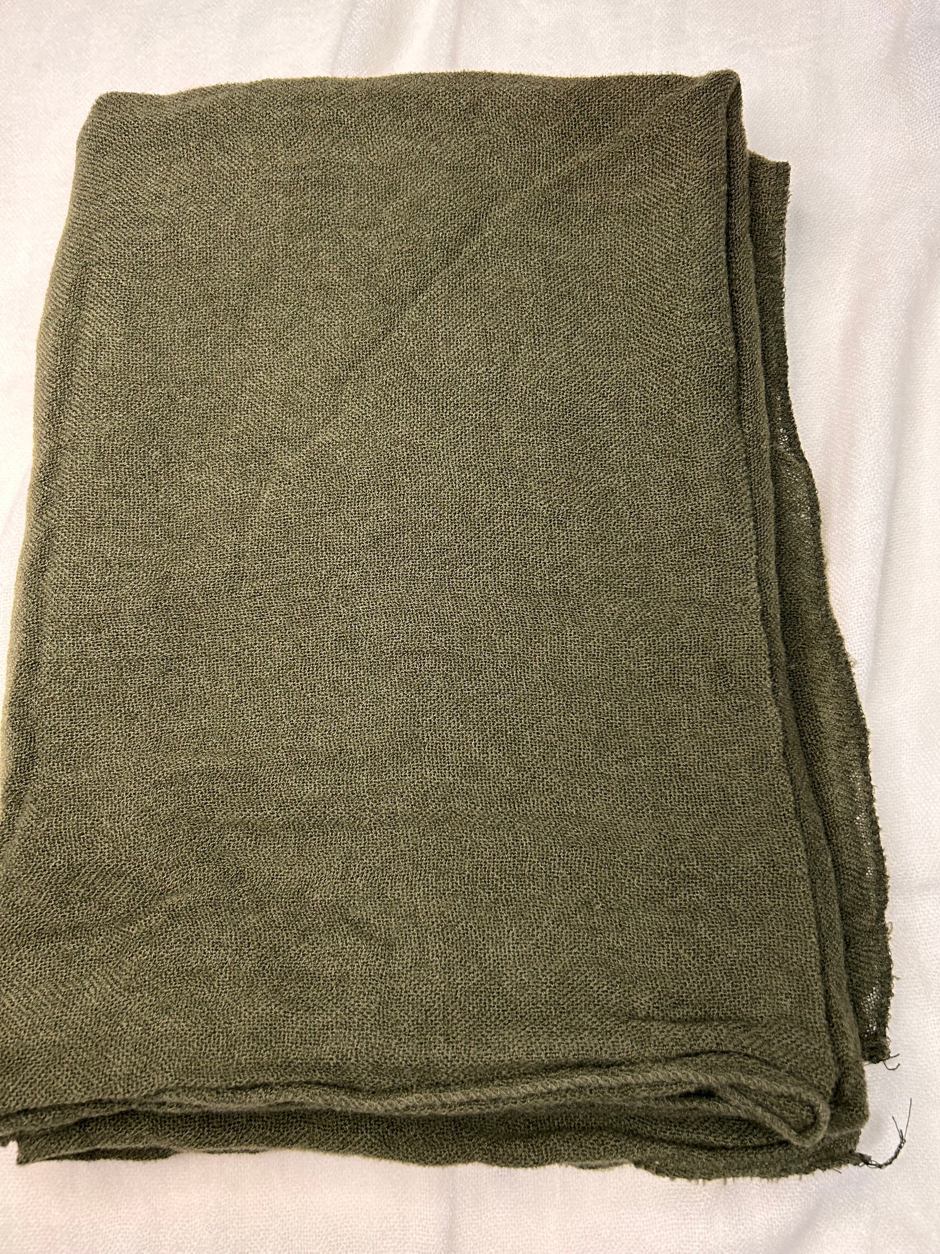 Echarpe 100% laine vert kaki