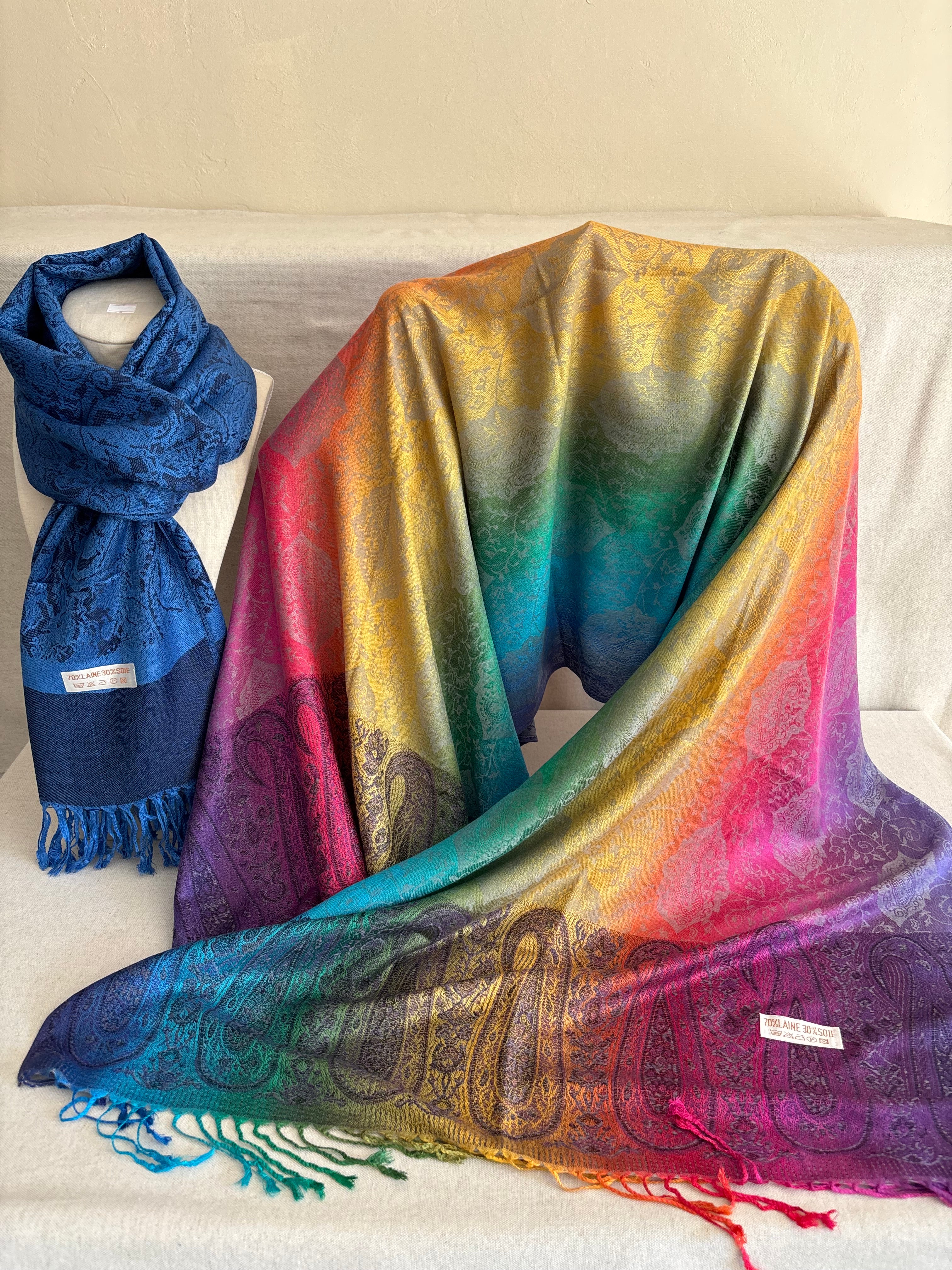 Echarpe Pashmina  chakras 70% laine 30% soie