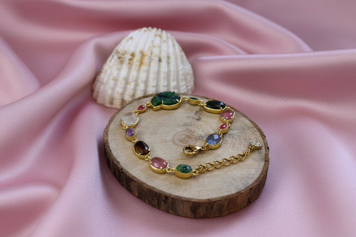 Bracelet acier inoxydable doré, petites pierres multicolores