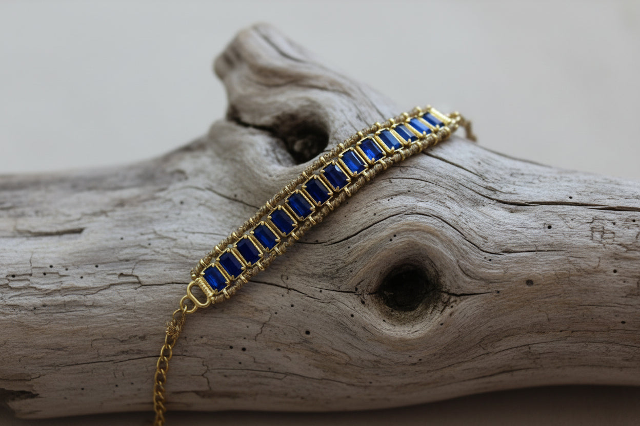 Bracelet brésilien en acier inoxydable doré et pierre du soleil