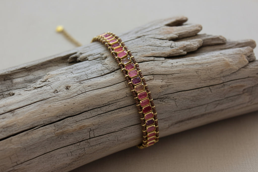 Bracelet brésilien en acier inoxydable doré et pierre du soleil